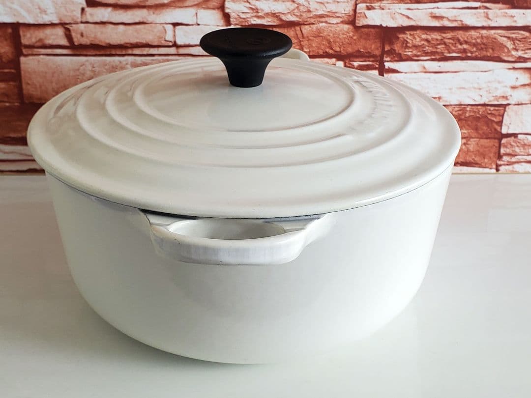 LE CREUSET　ココットロンド　20㎝　ル・クルーゼ