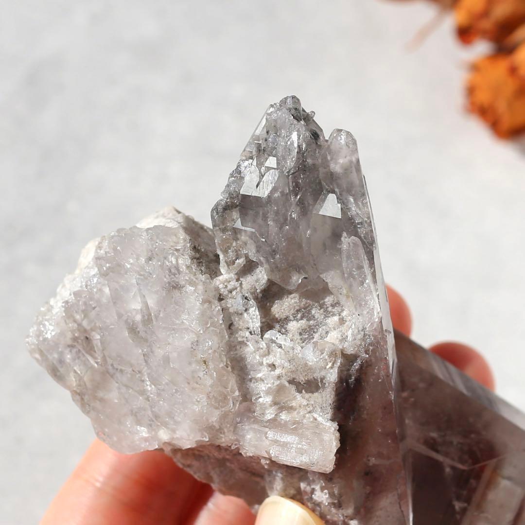希少！ブラックファントムレムリアンシード 天然石 水晶 鉱物 一点物 クォーツ