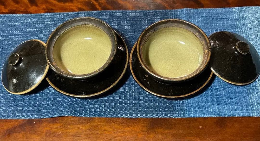 出西窯の黒い陶器製蓋つき煮物椀グラタン皿2個セット