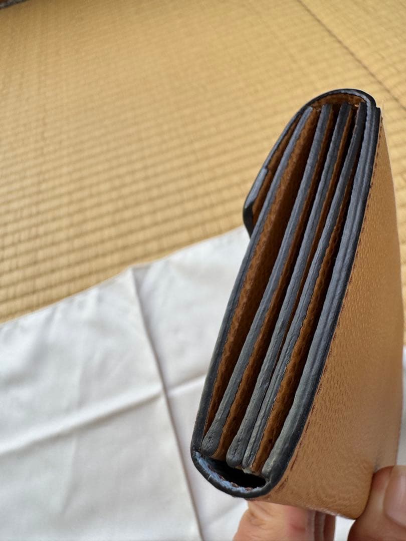 Epoi 長財布