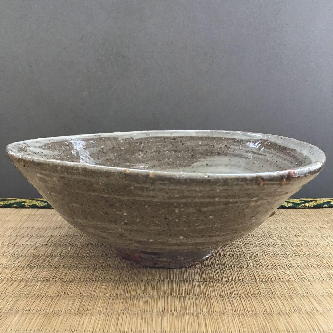 茶道具 茶碗   刷毛目平茶碗  常滑市立陶芸研究所  大迫みきお 造N239C