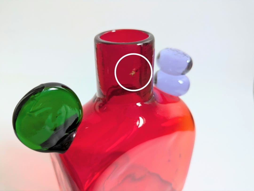 希少　N526 レッド　ポムポム　pampula pompom bottle