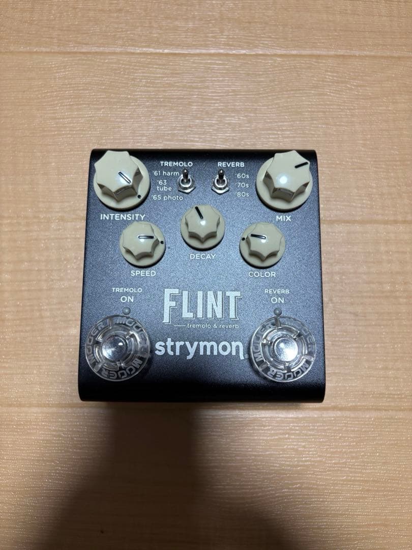 「極美品」「付属品完備」strymon FLINT V2