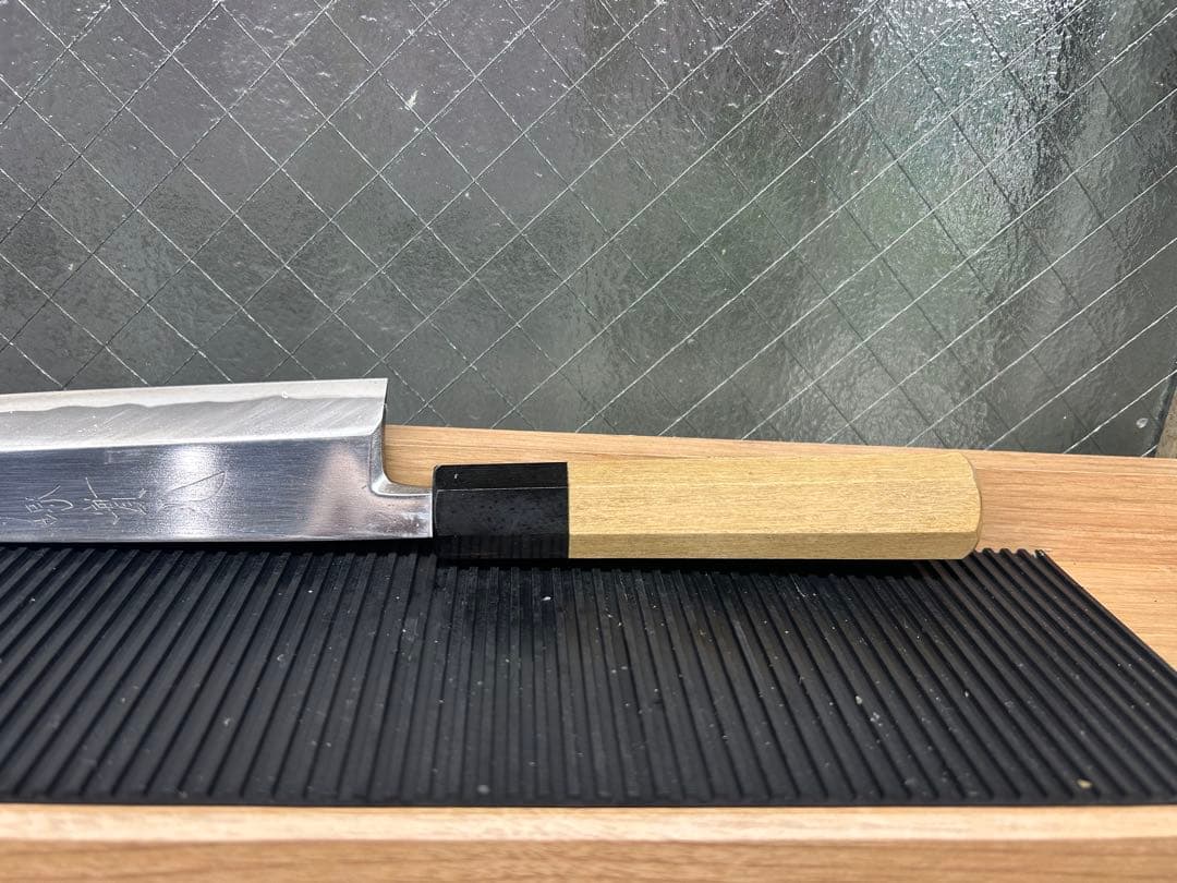 實光刃物　身卸包丁　青ニ　240mm