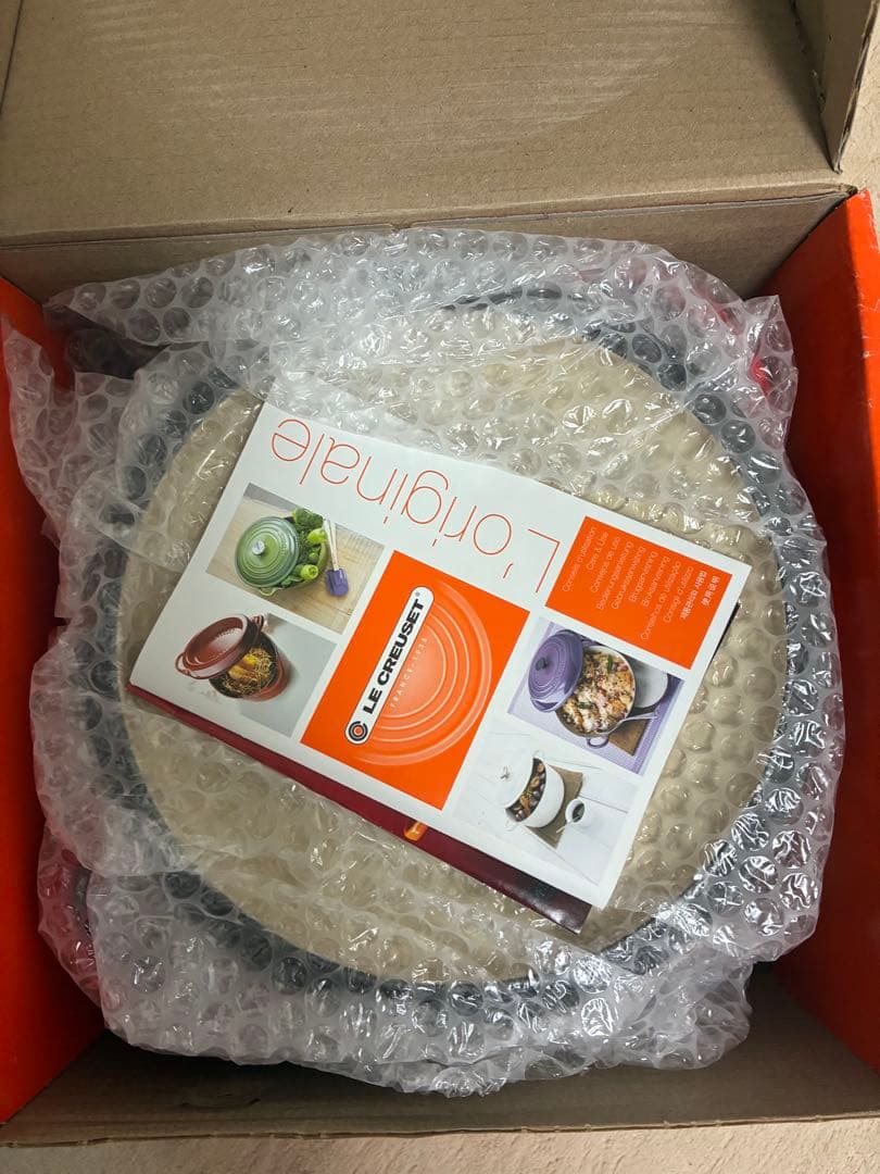 新品　未使用　LE CREUSET 両手鍋 赤 20cm