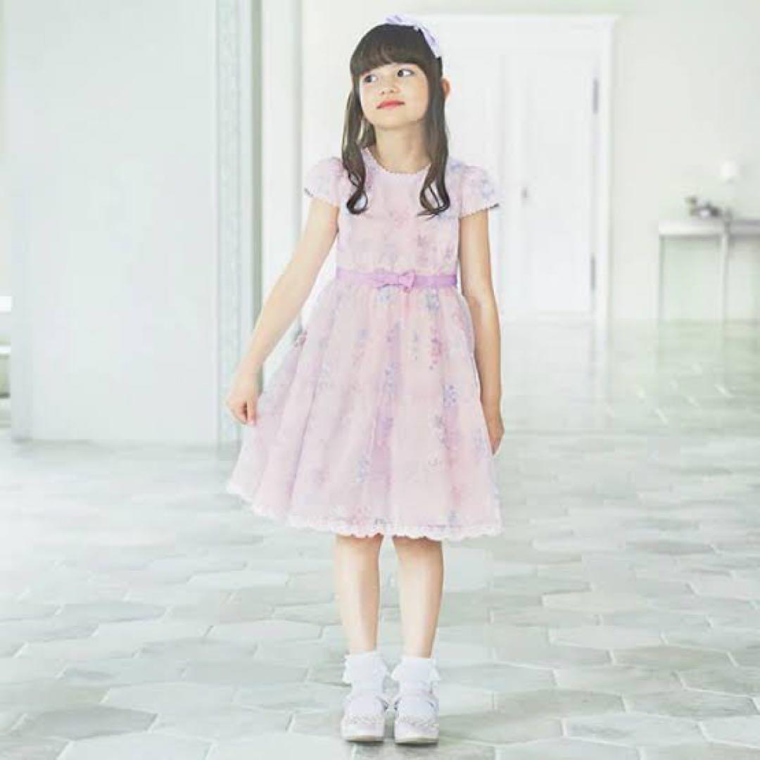ピンクフローラル刺繍ドレス&カーディガンセット