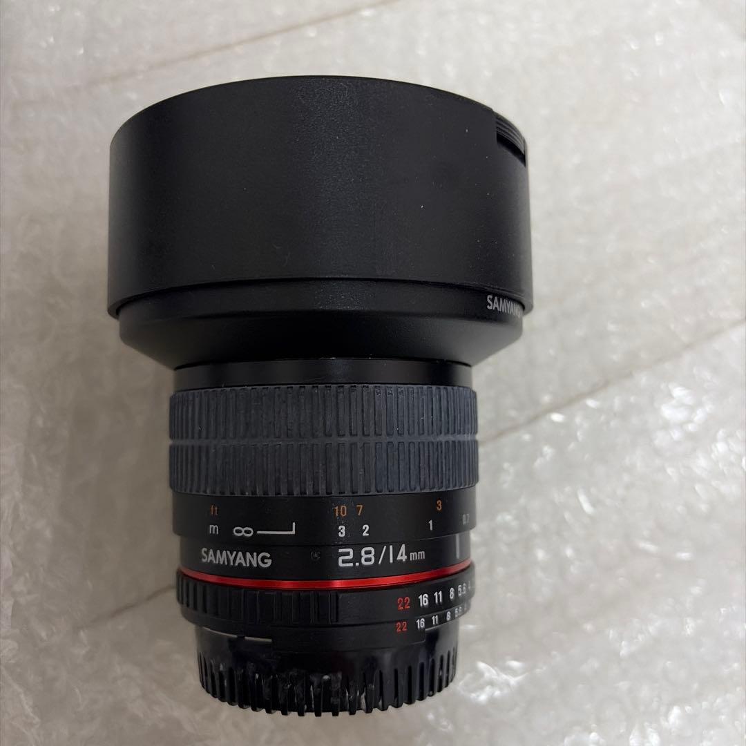 SAMYANG 14mm f/2.8 単焦点レンズ