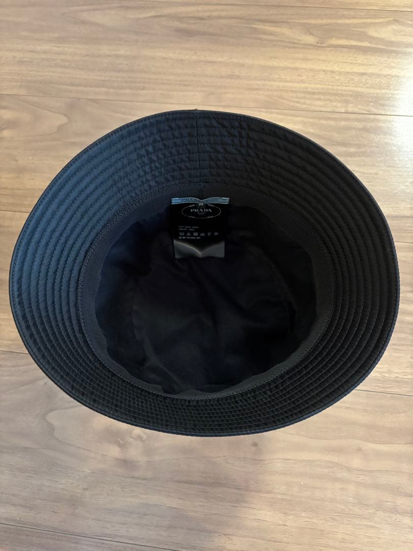 PRADA プラダ 三角ロゴ 金具 バケットハット 帽子 サイズM ブラック
