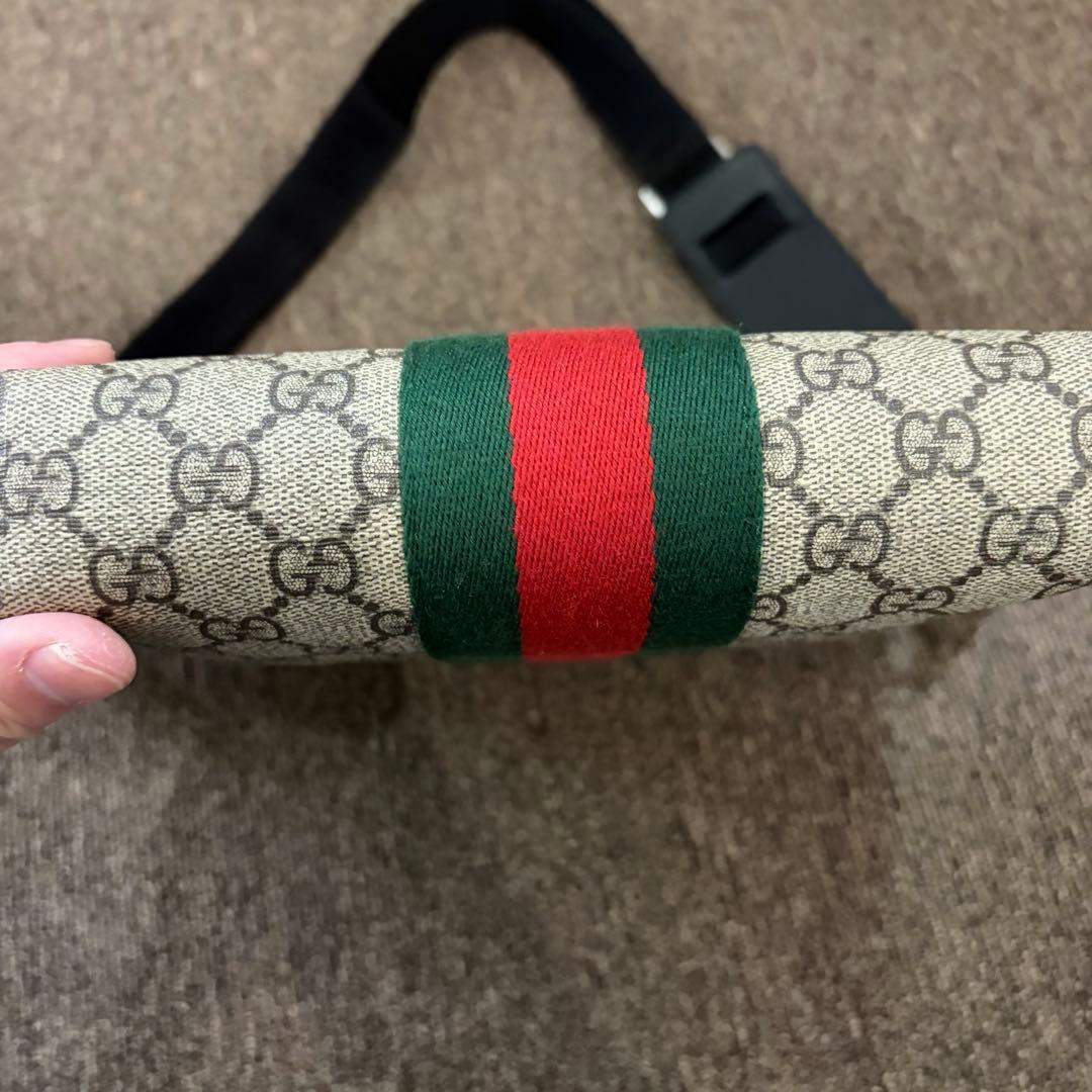 Gucci GGキャンバス ショルダーバッグ