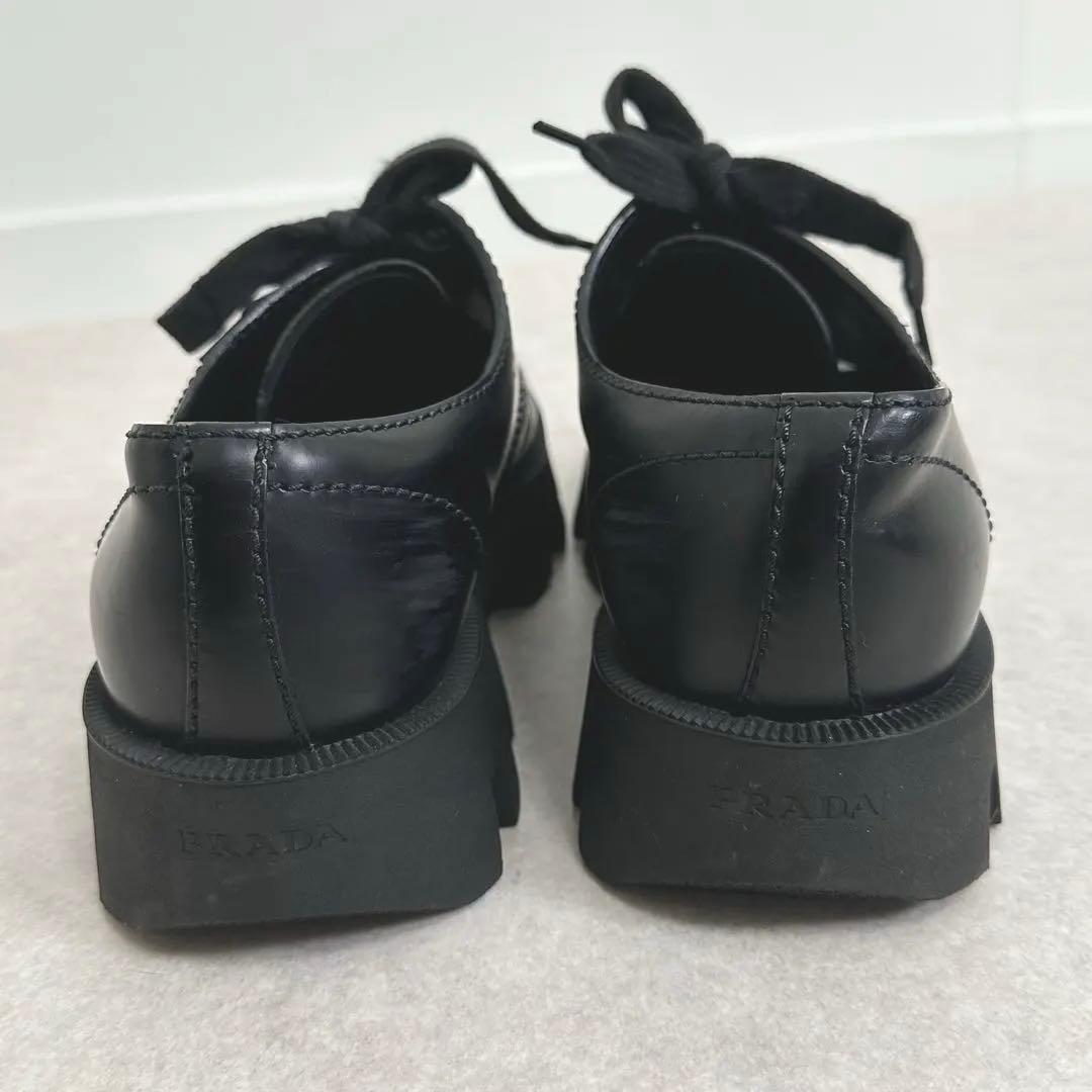 PRADA 革靴
