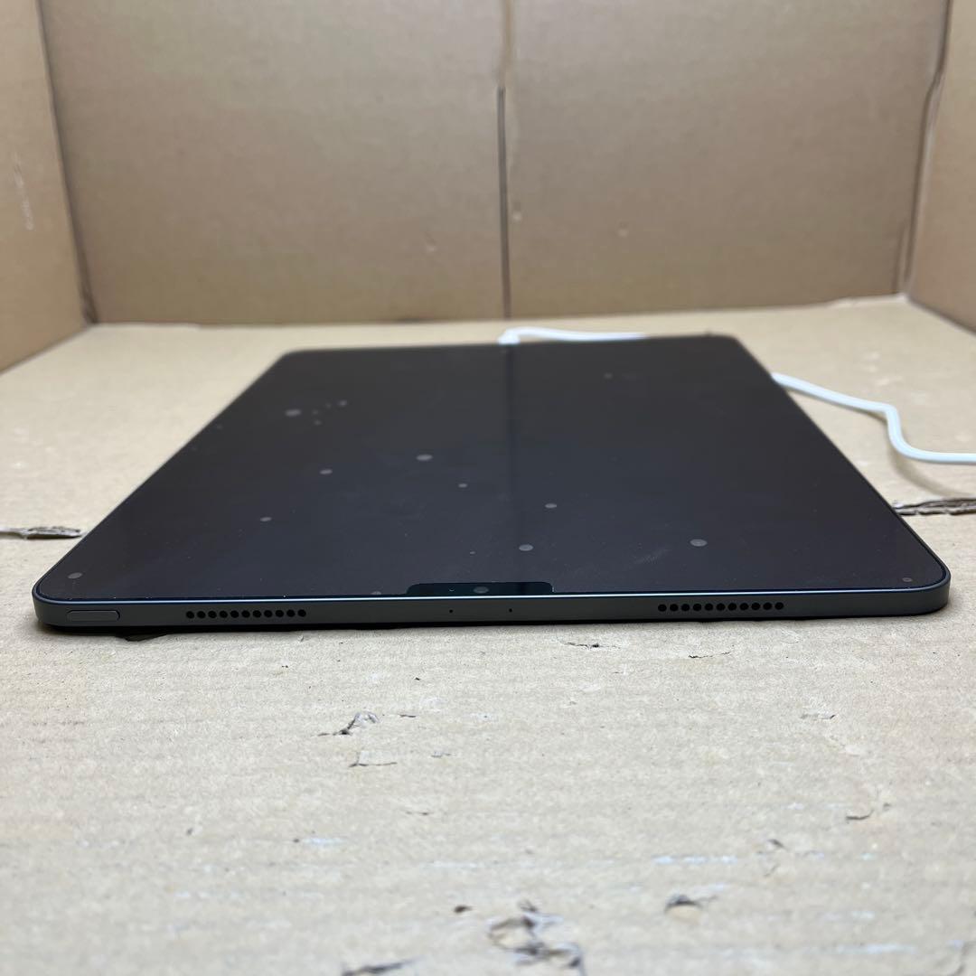 iPad Pro 12.9インチ (第 5 世代) Wi-Fi スペースグレイ