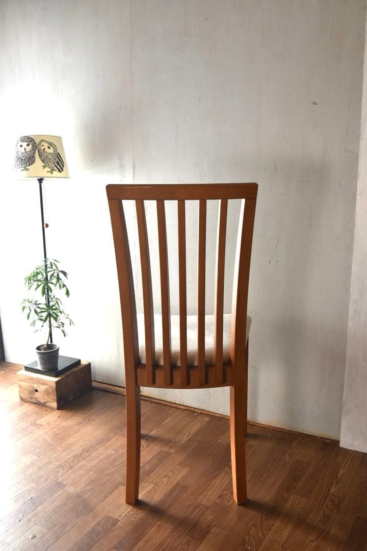 ダイニングチェア Skovby side chair