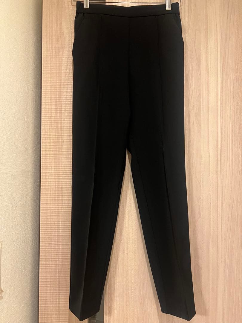 美品⭐︎yori セレモニーピンタックパンツ➕　ブラック　サイズ36