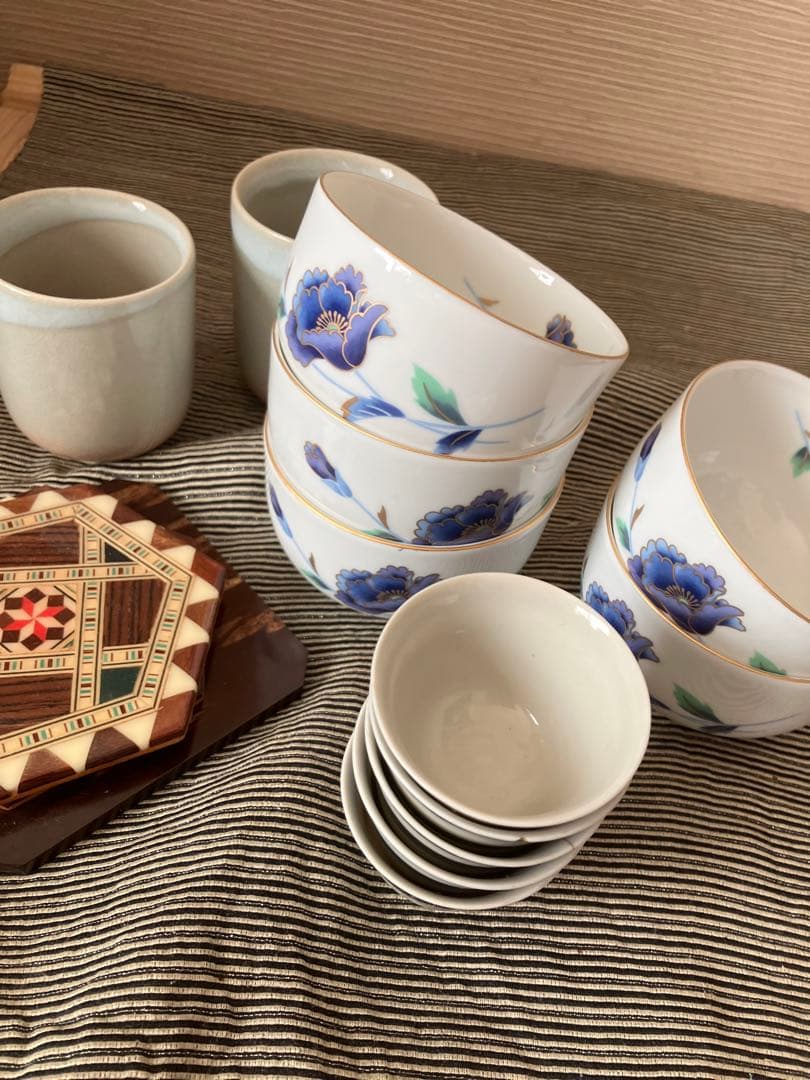 骨董品　？