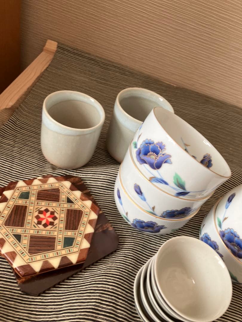 骨董品　？