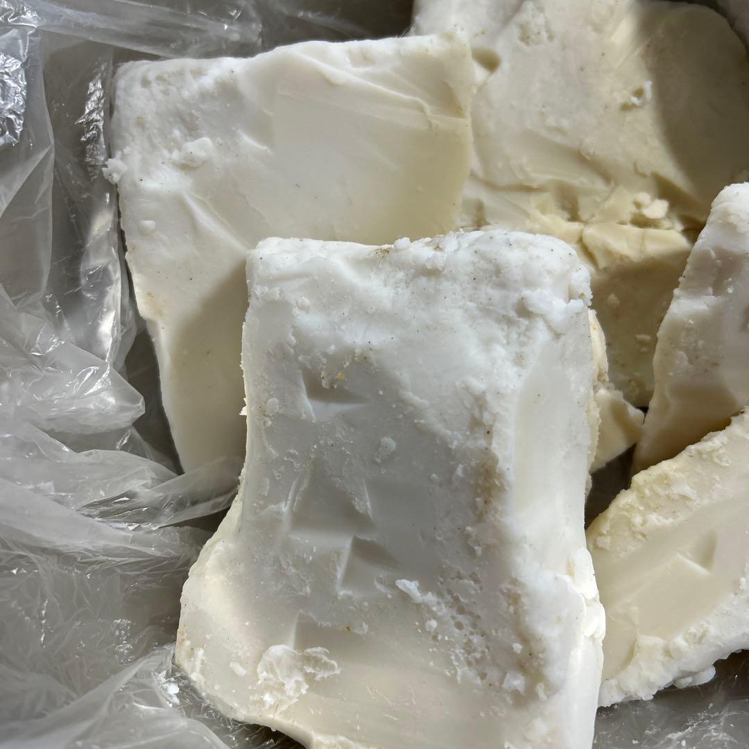 エゾ鹿 鹿脂（ろくし）約2,140g