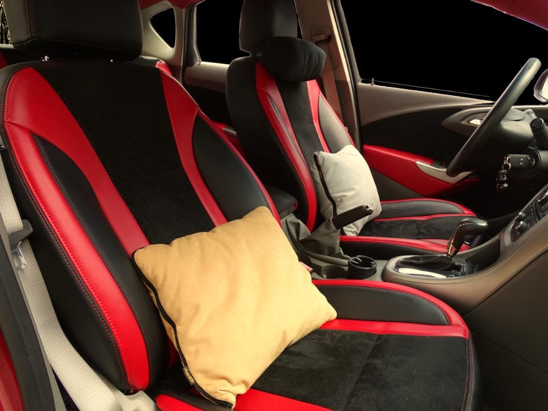 【正直ズルい】高級車内装素材で作ったクッション ダークベージュ