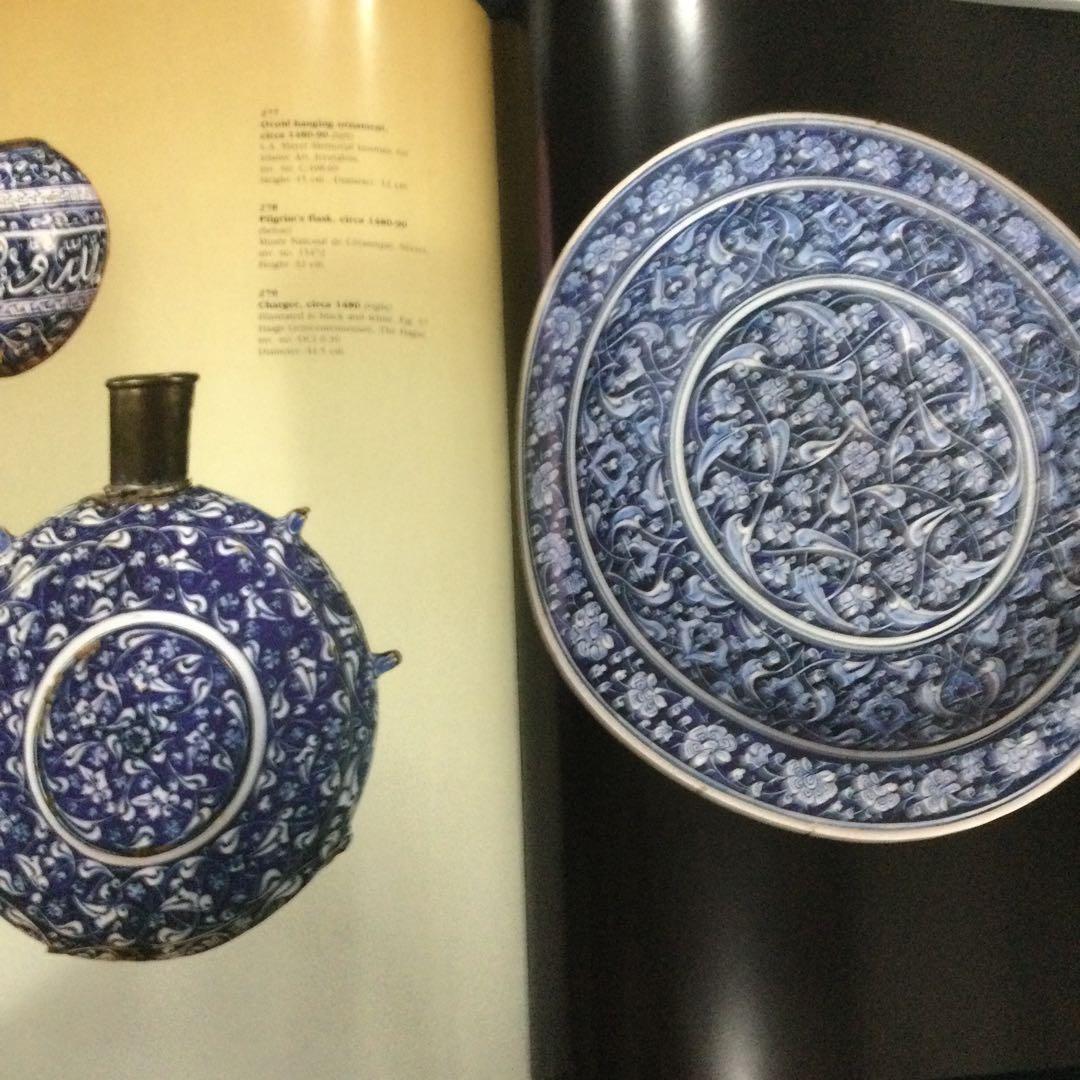 大型本　イズニク　陶器　洋書　皿　タイル　Iznik トルコ　歴史　イズニック