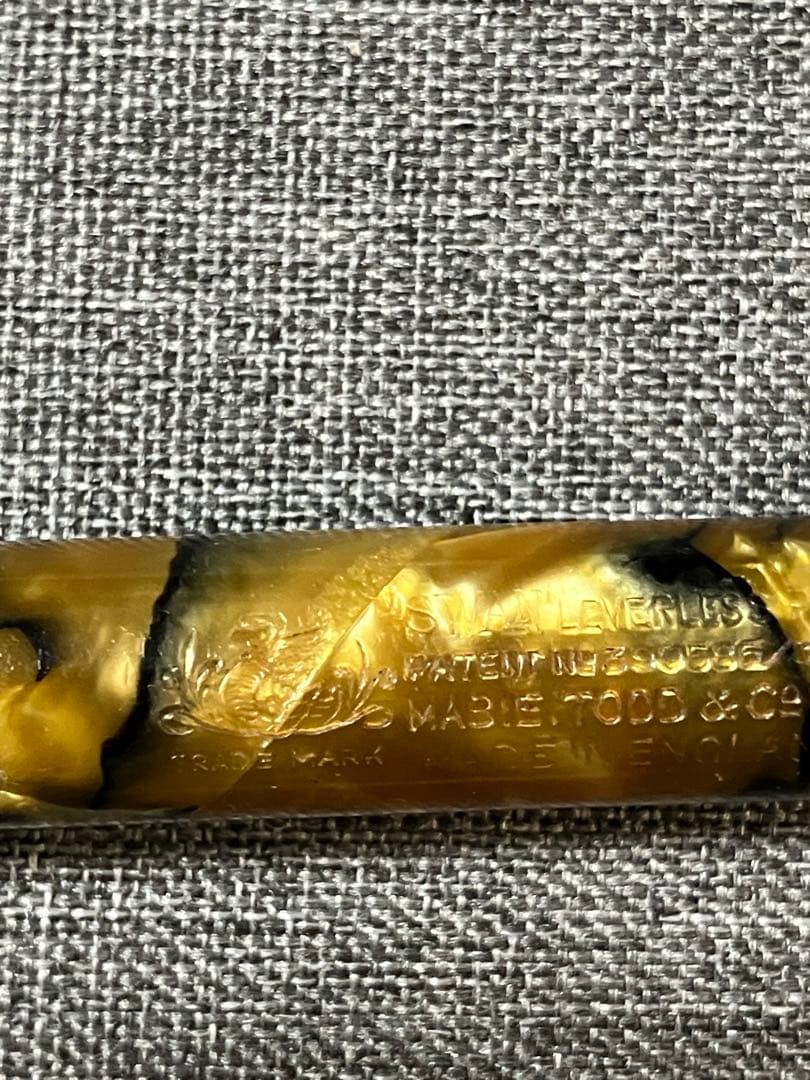 スワン万年筆　レバーレス　14K　（Swan Fountain Pen）