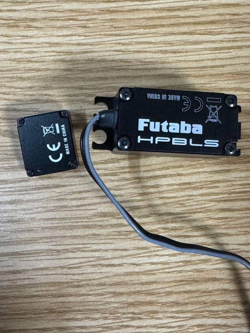 とびこ様　　Futaba フタバ サーボ　CT702 ジャイロGYD550セット