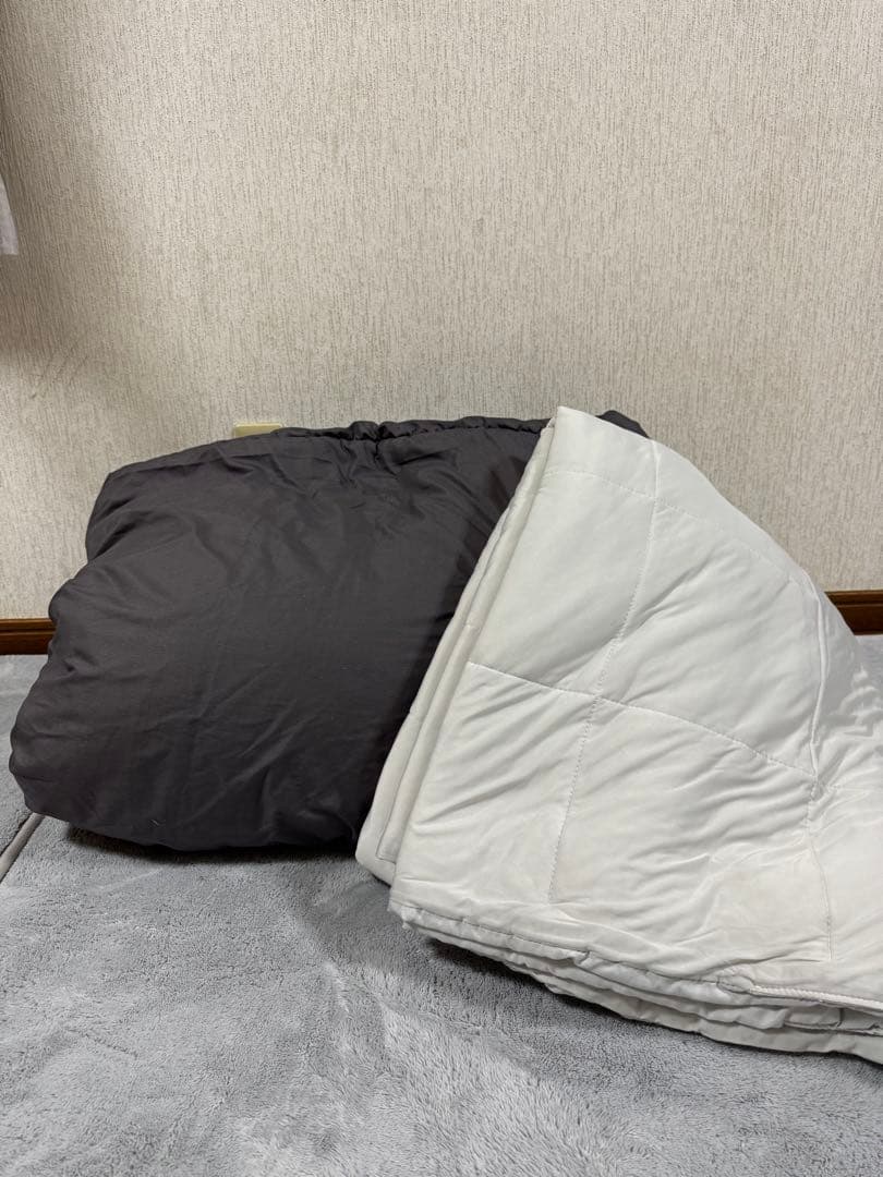 布団・毛布 aki