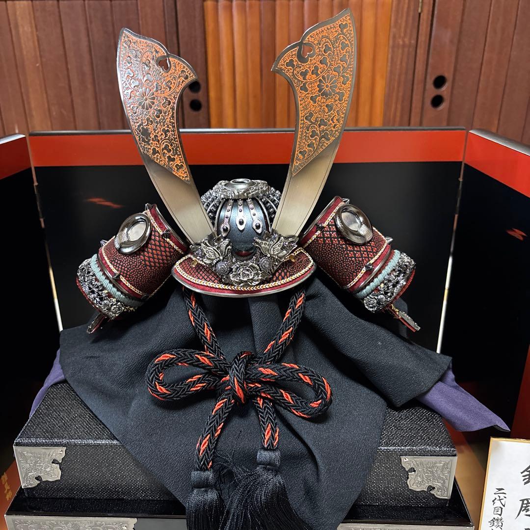 伝統的 五月人形 武将の兜と鎧