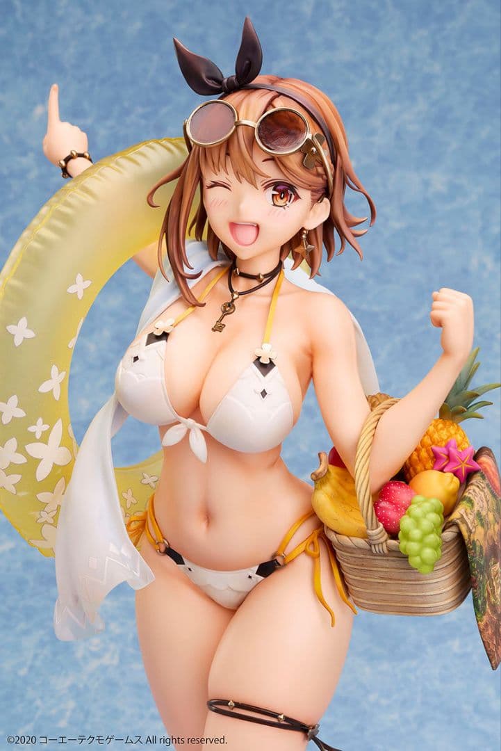 ライザ 水着Ver. 1/4スケール