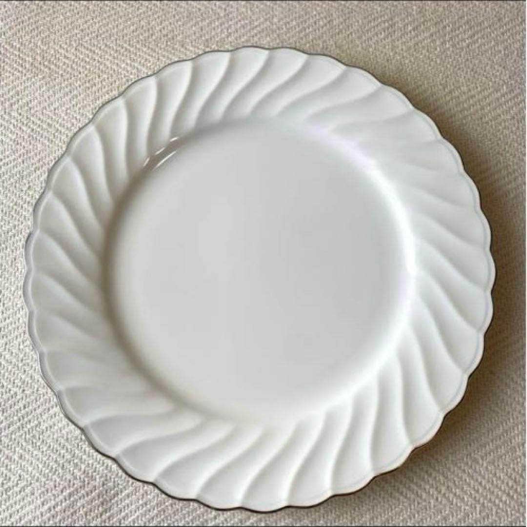 Noritake ボーンチャイナ ホワイト 銀縁 波型丸大皿 ノリタケ