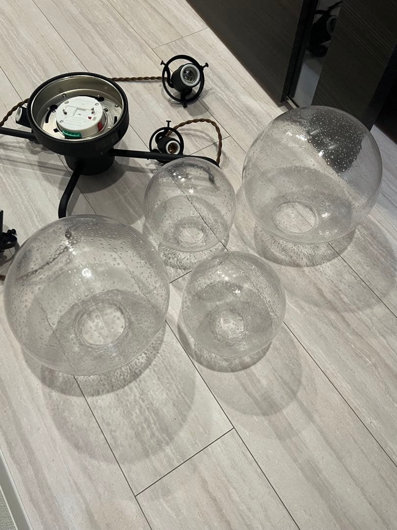 4灯 気泡入りガラス ペンダントライト オレリア シーリング