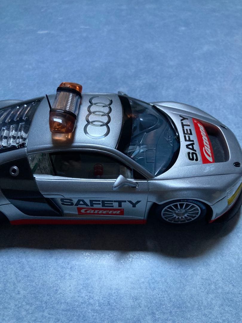 【スロットカー】Carrera 1:24 BMW M1Team /Audi R8