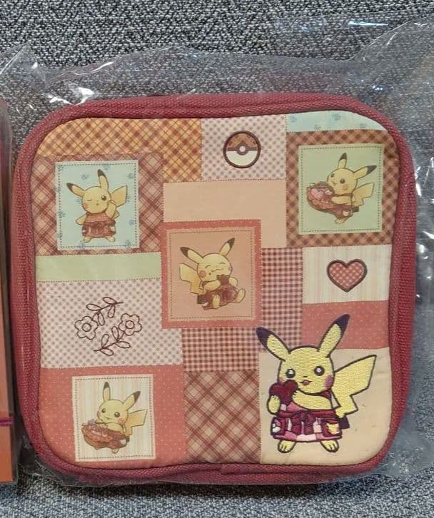 バレンタイン　ピカチュウ　５点　Pikachu’s Sweet Delivery