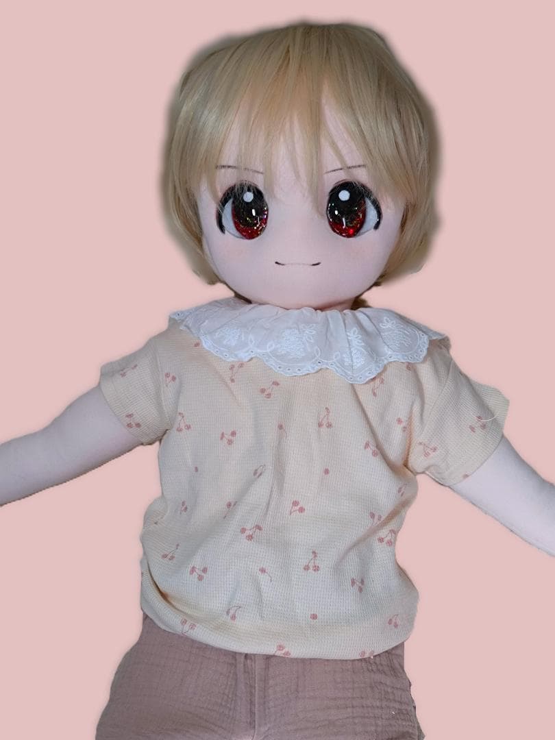 『U』