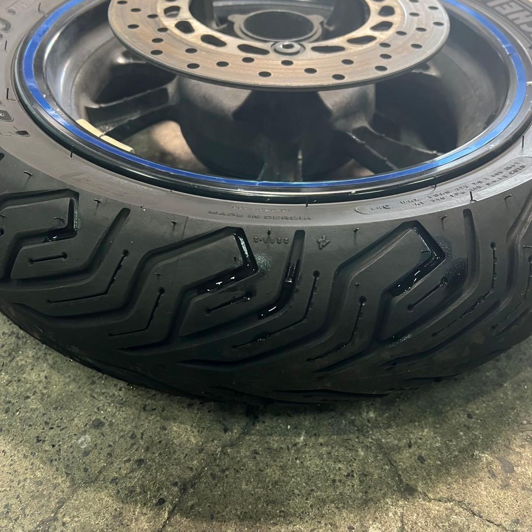 トリシティ　ホイール、タイヤセット