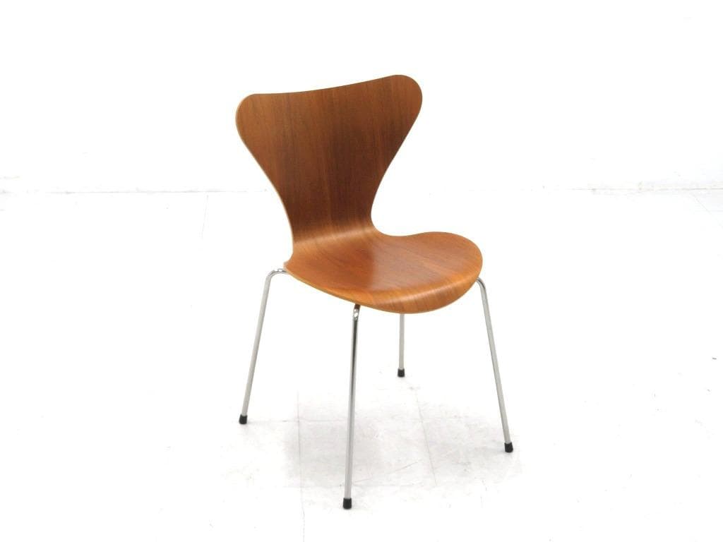 展示品　フリッツハンセン　セブンチェア　ウォールナット　ダイニングチェア　モダン