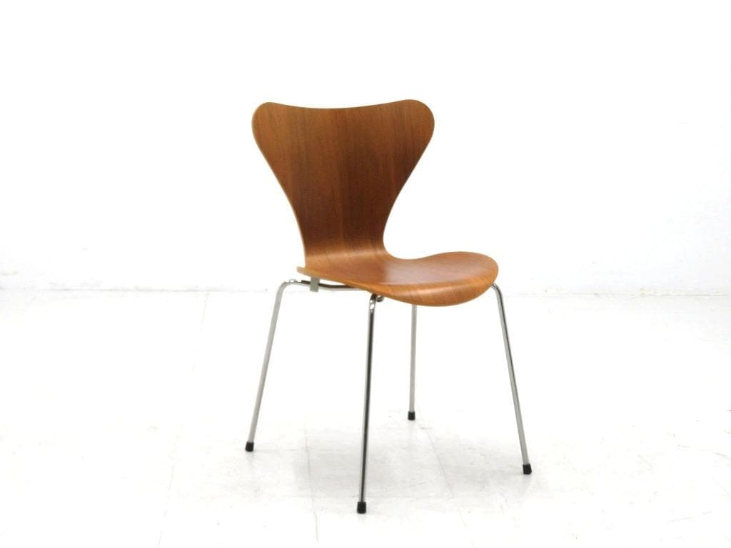 展示品　フリッツハンセン　セブンチェア　ウォールナット　ダイニングチェア　モダン