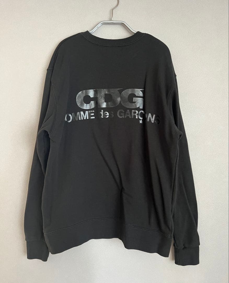 CDG バックロゴプリントブラック スウェット