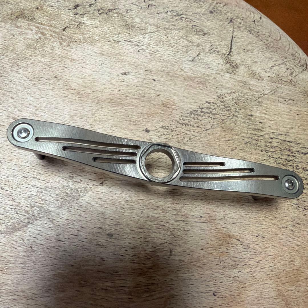リール DRT VARIAL 110 silver