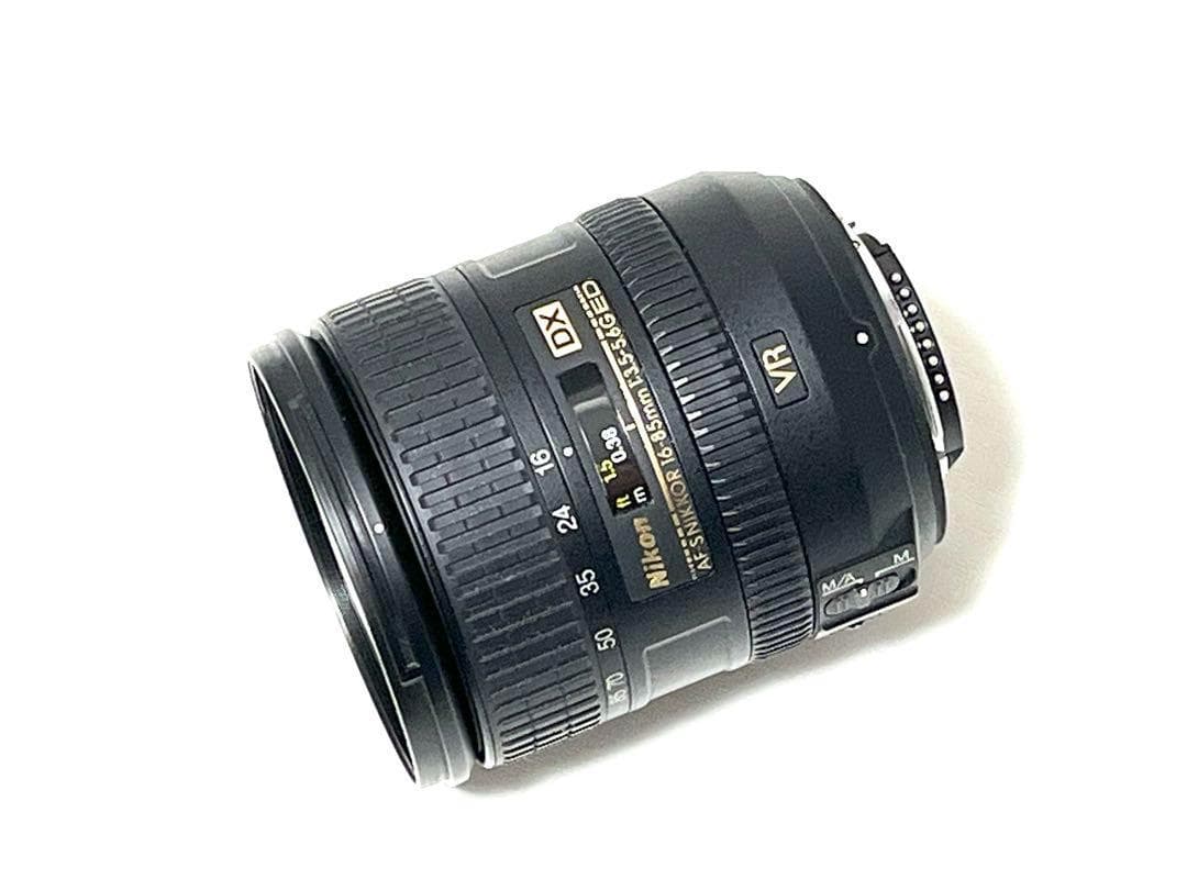 ☆撮影数220回以下☆Nikon D7200ボディ&VRズームEDレンズセット