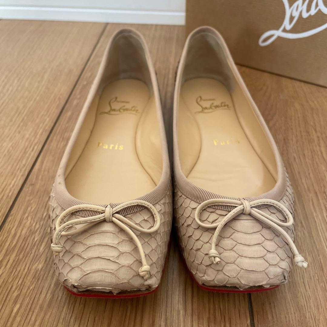 Christian Louboutin⭐︎ヘビ革フラットパンプス　バレエシューズ