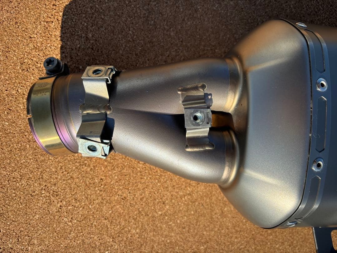 美品BMW R1250GS AKRAPOVIC スリップオンマフラー