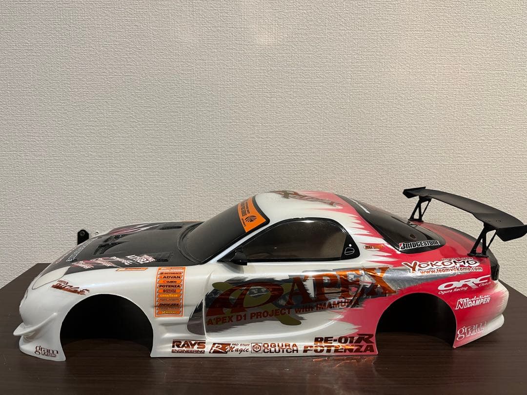 ヨコモAPEX FD3S RX7 ボディ、デカールセット