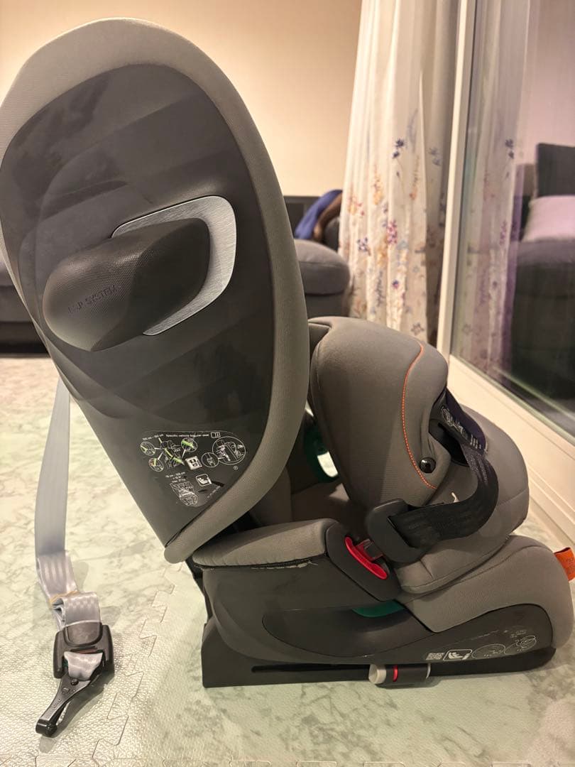 cybex PALLAS G i-Size チャイルドシート ISO-FIX