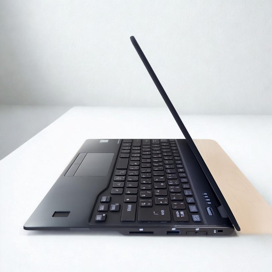 富士通 U939/CX i5 8GB SSD256GB 軽量 Win11✨
