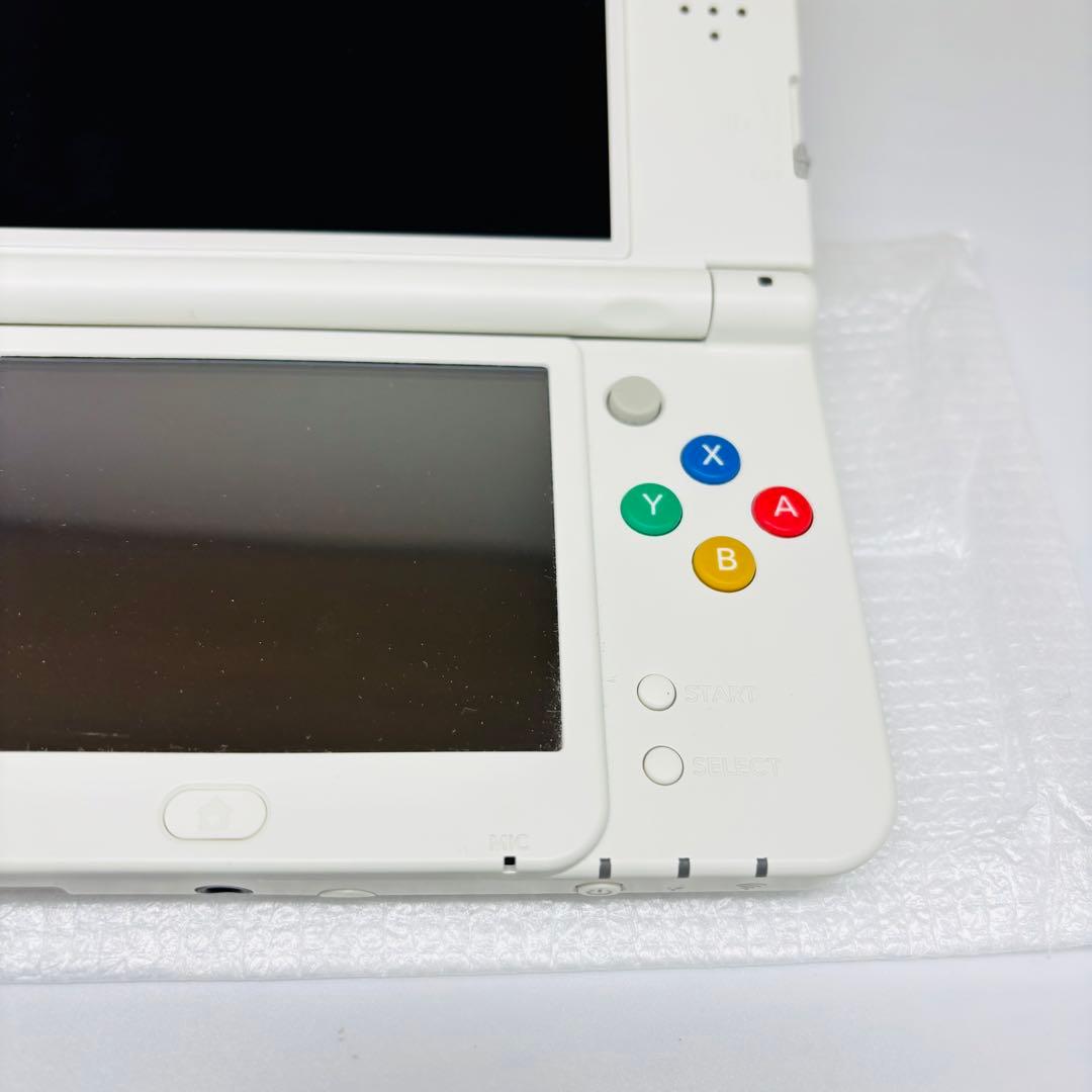 2438【極美品】Newニンテンドー3DS きせかえプレート ホワイト
