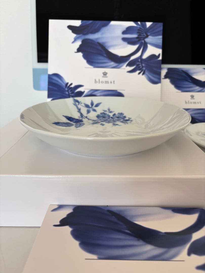   blomst 食器3枚セット