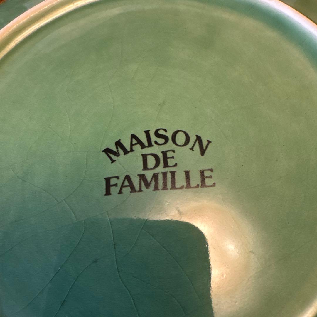 MAISON DE FAMILLE 緑色陶器プレート 苺の花模様7枚セット