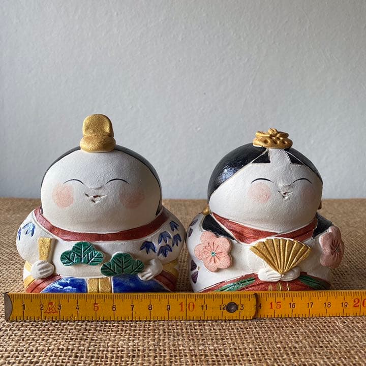美濃焼　柔らかな表情の手作りのお雛様