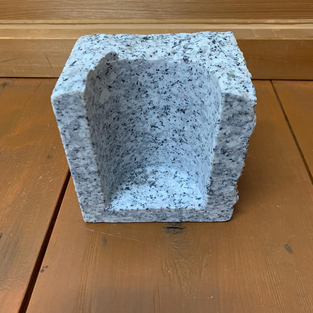爬虫類　角型シェルター　4