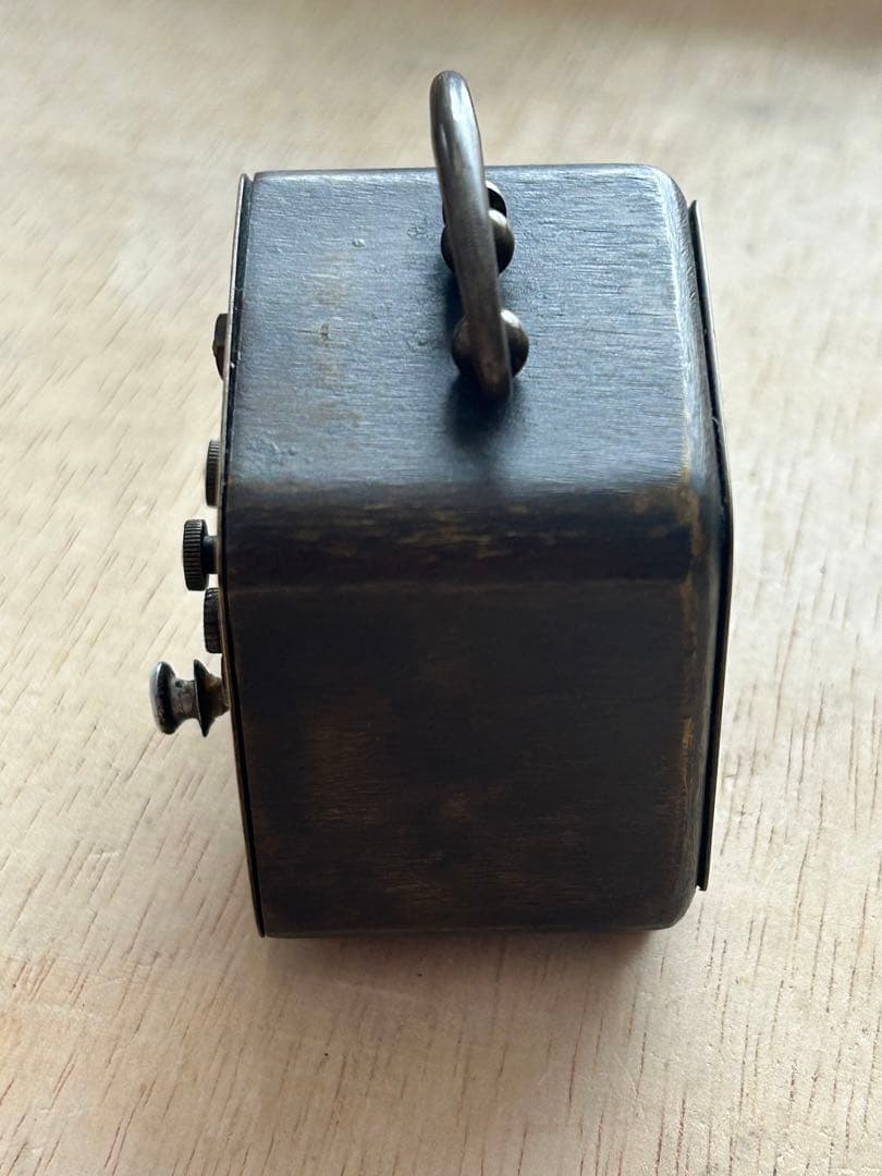 ヴィンテージ角型時計 金色文字盤ブロンズ ジャンク品