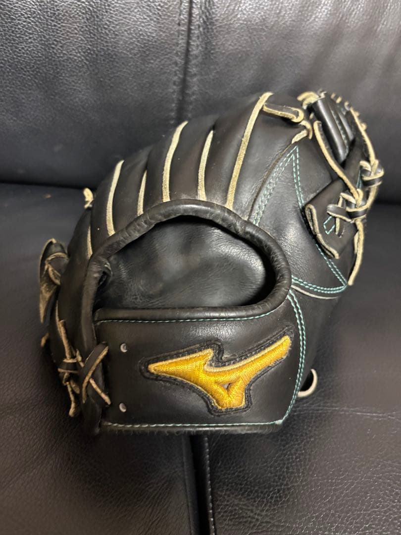 ヒ*ィ様 ミズノプロ硬式内野手用グラブ